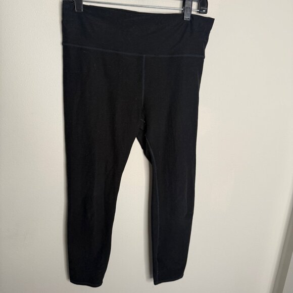 Vuori High Rise Pull-On Athletic Activewear Leggins in Black - Picture 1 of 3